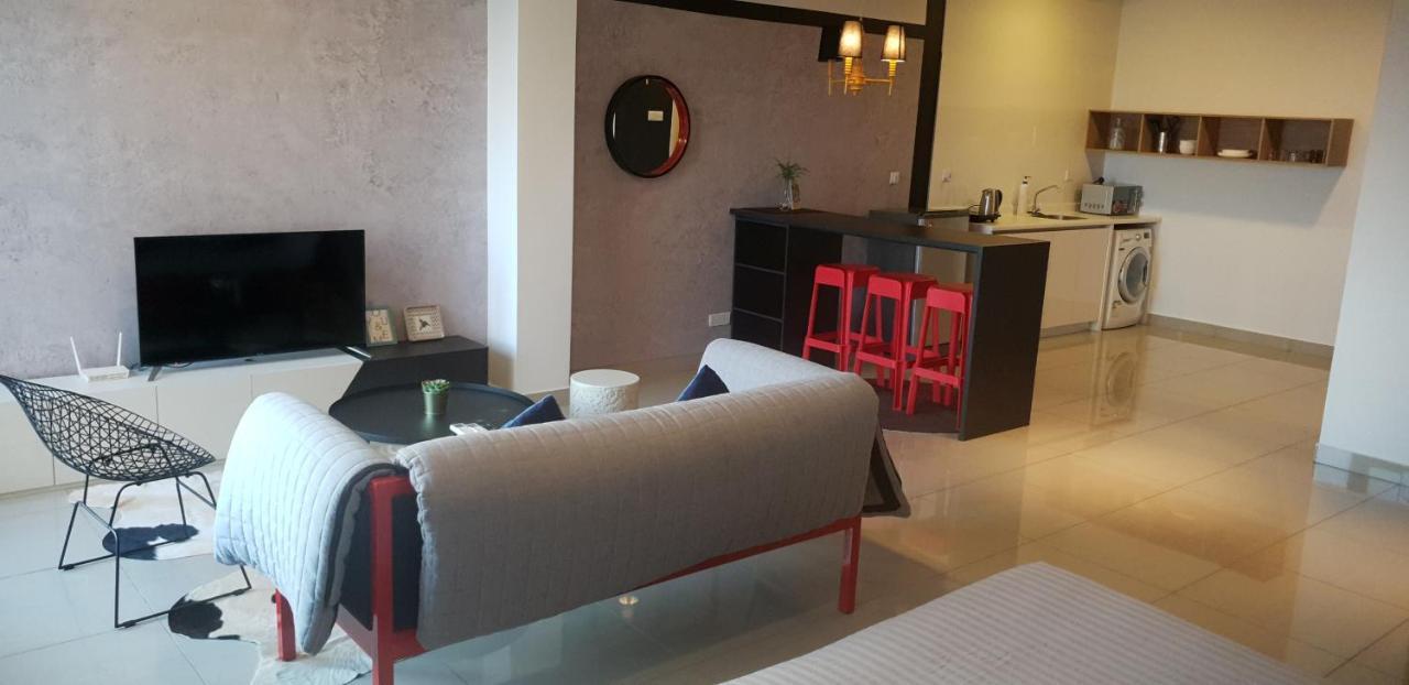 Arte Plus Ampang Klcc Куала Лумпур Екстериор снимка